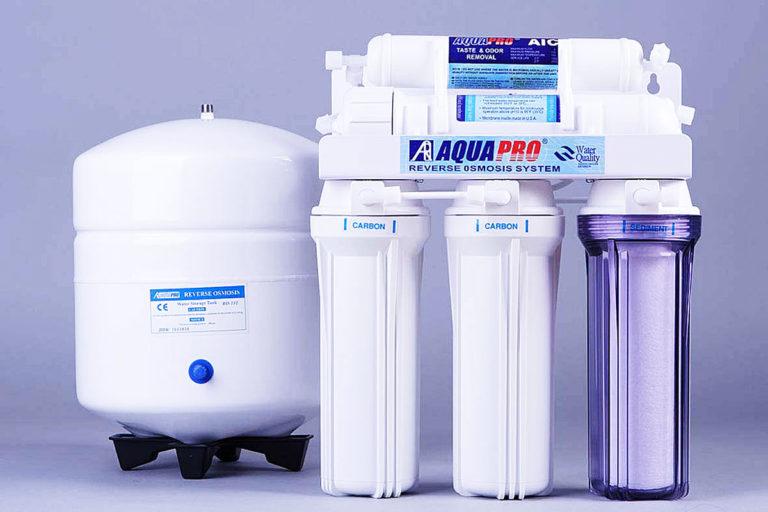 Reverse osmosis water purification system