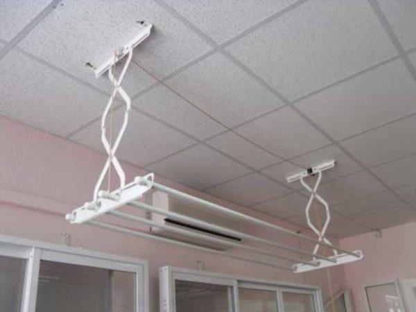 Laundry dryer with ceiling mounting 