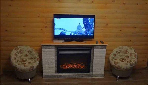 Decorative fireplace with your own hands finished