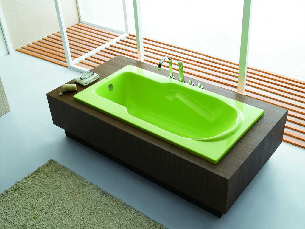 Dimensions of the bathtub: steel, cast iron, acrylic