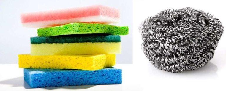 How to clean a burnt pan: rub with sponges and scrapers