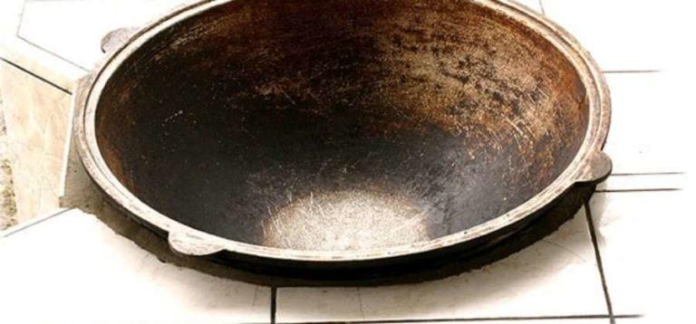 Not all pans can be cleaned the same way