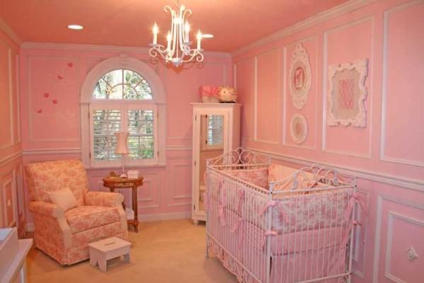 Room for a newborn baby girl in classic style