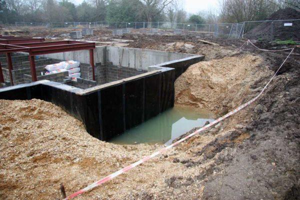 At high groundwater table strip foundations are also made, but the waterproofing must be at a higher height