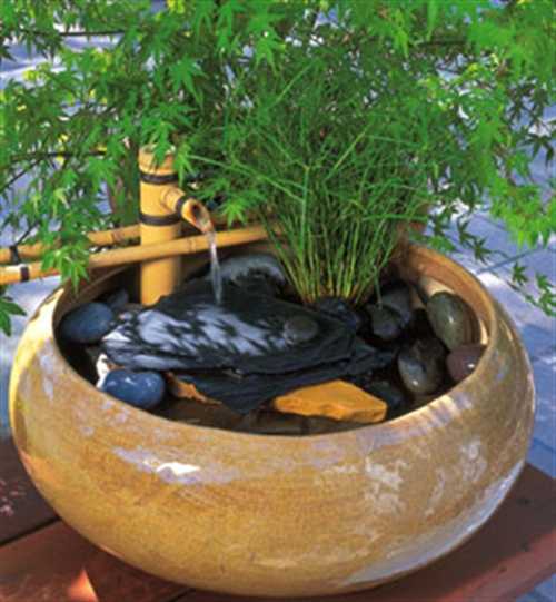 Another room fountain made of bamboo in Japanese style