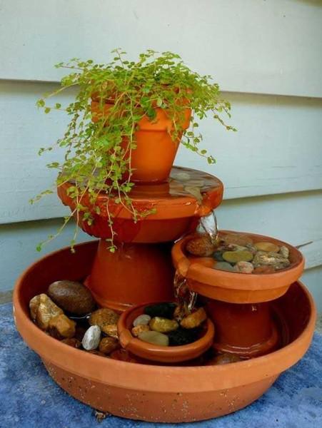 Mini tabletop fountain