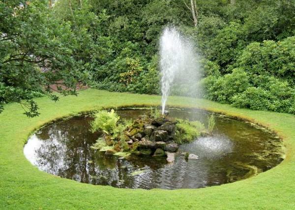 garden fountain