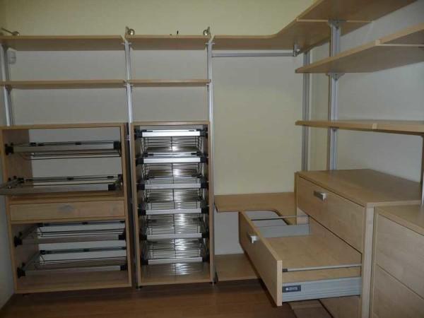 Different type of racks and different mounting system 