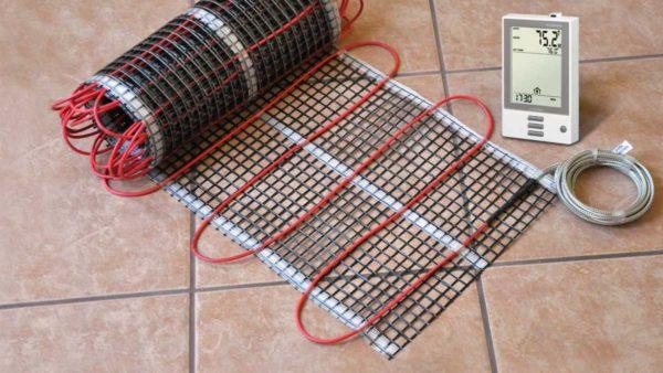 It is better to use floor heating mats for screed installation