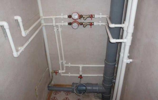 Installation of water supply from polypropylene pipes can be done by yourself