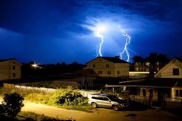 Οι ντάτσες έχουν μεγάλη πιθανότητα να χτυπηθούν από κεραυνό