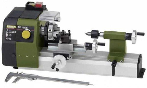 Overly large lathes can't be installed in every garage, but small to medium-sized lathes are a great choice 