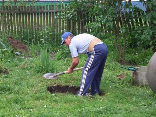 Digging strictly to the size of the knife