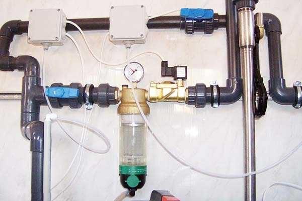 Example of installation of mechanical filter with auto-cleaning