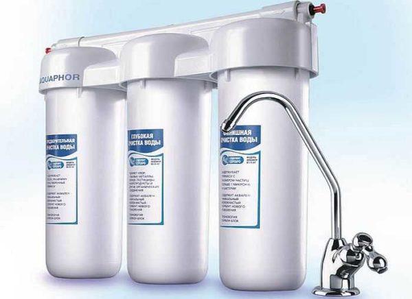 Multi-stage water purification system