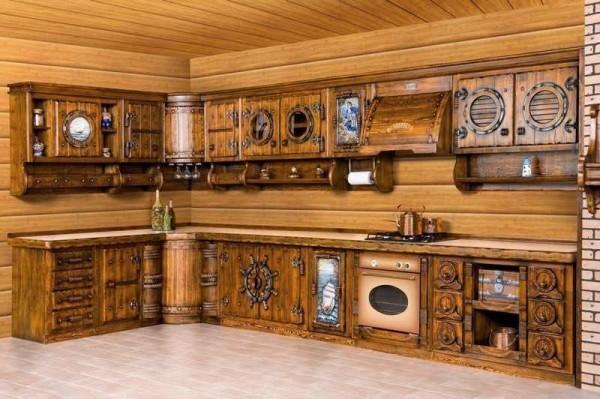 One themed wooden kitchen furniture option: a nautical style kitchen