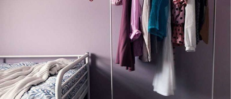 Floor hangers (including racks) for clothes, suits, shirts, pants