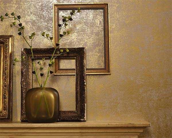 A bit of gold on the walls - the latest wallpaper designs of the season