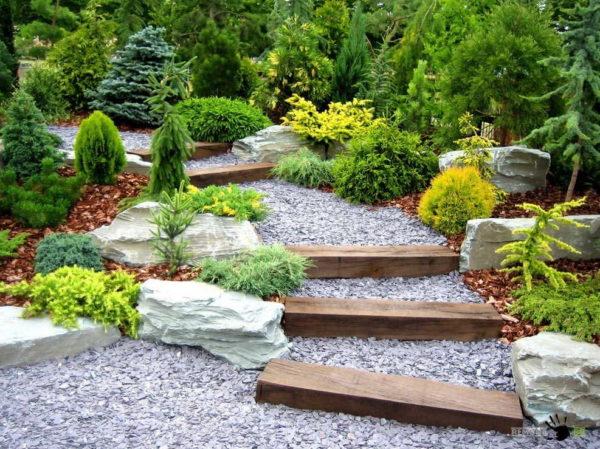 These steps can be arranged on a site with a difference in elevation