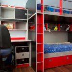 One of the options for rational use of space in a small nursery for two boys