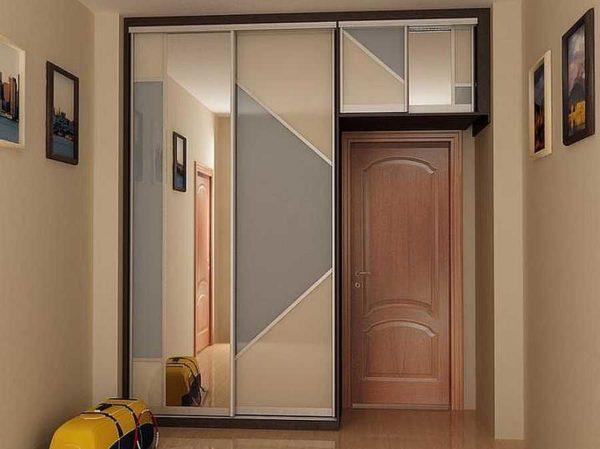 Utilizing even the space above the doors is a good idea for small hallways