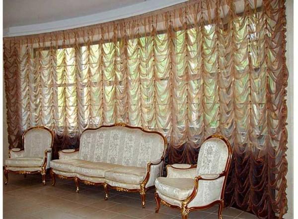 Austrian curtains in a classic living room design