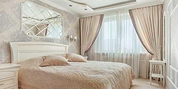 Classic curtains in a matching bedroom interior