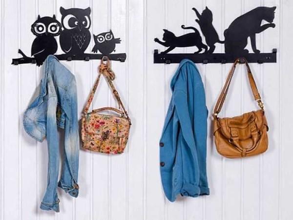 Animal hangers