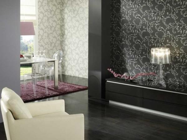 Companion wallpaper in a contrasting design